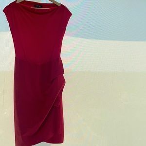 Red Chiara Boni sleeveless cocktail dress